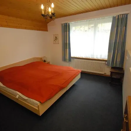 Apollo Apartment *
